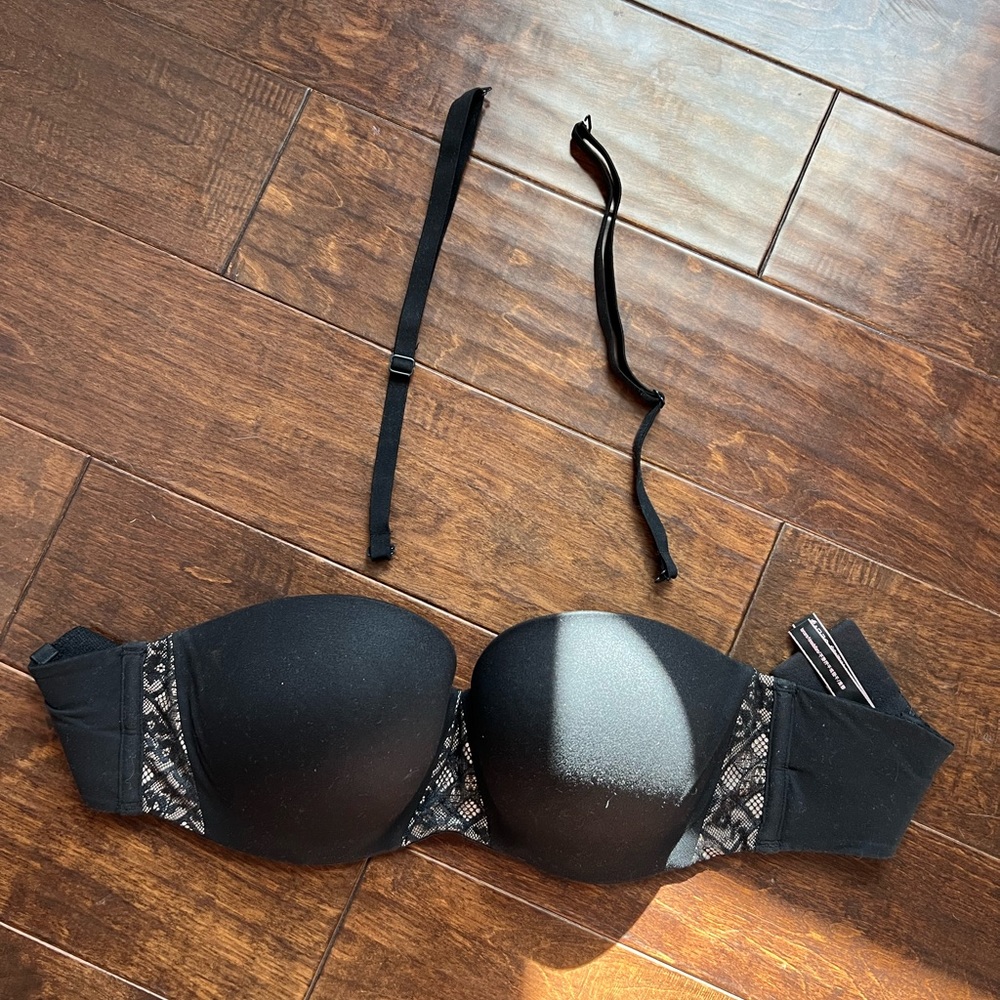 Multi way and strapless body by Victoria bra